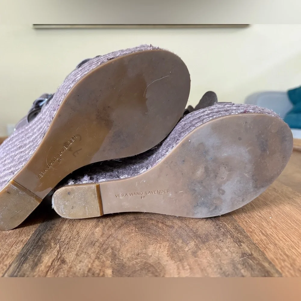 Vera Wang Espadrille Patent Leather purple Wedges size 8